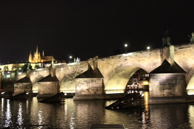PRAGA11
