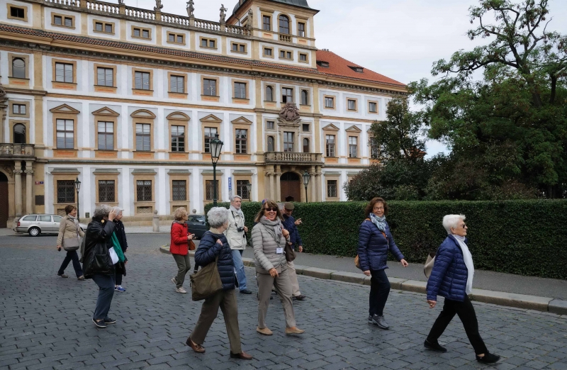 PRAGA1